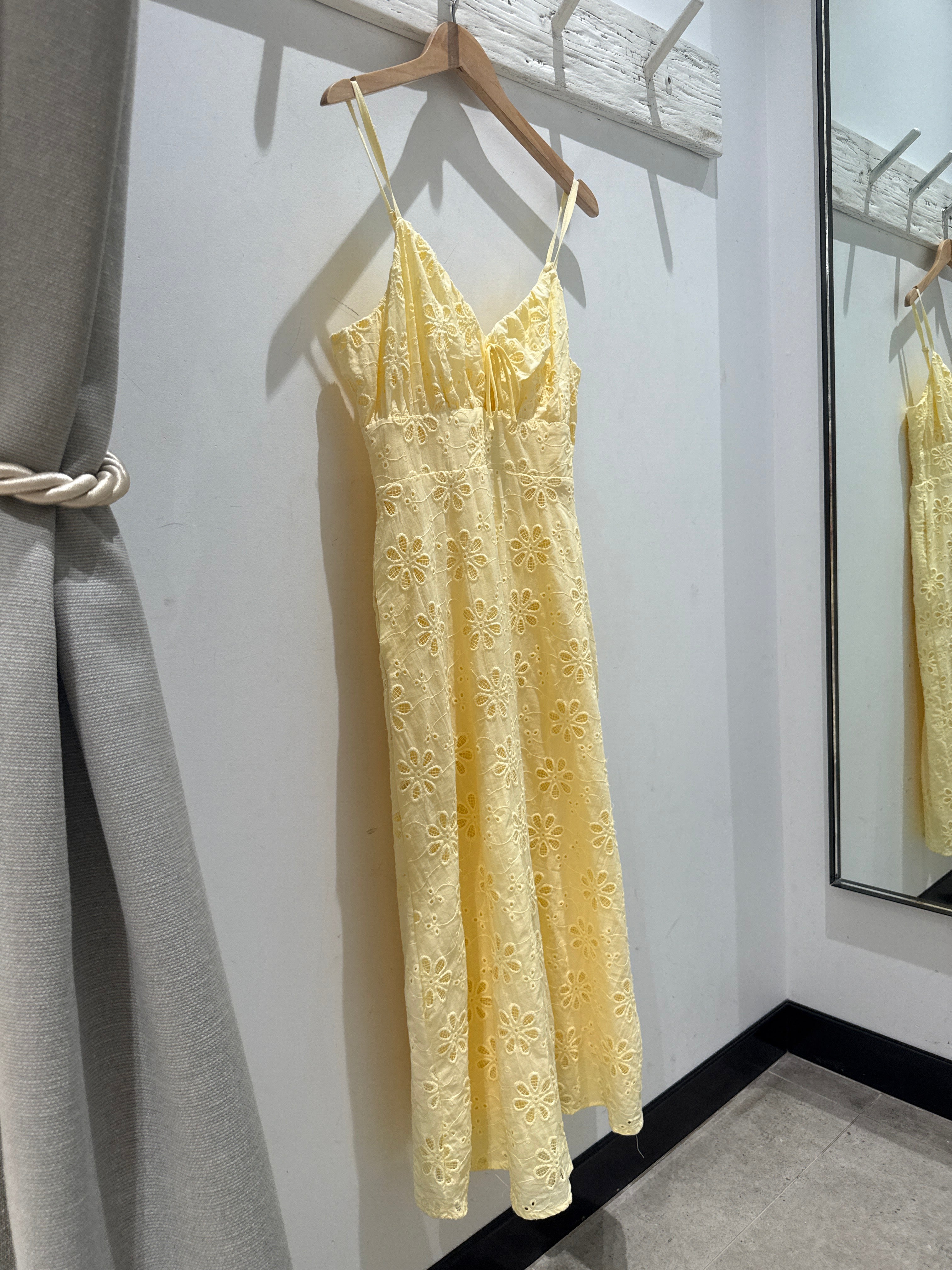 ANGELINA LACE DRESS - Lemon