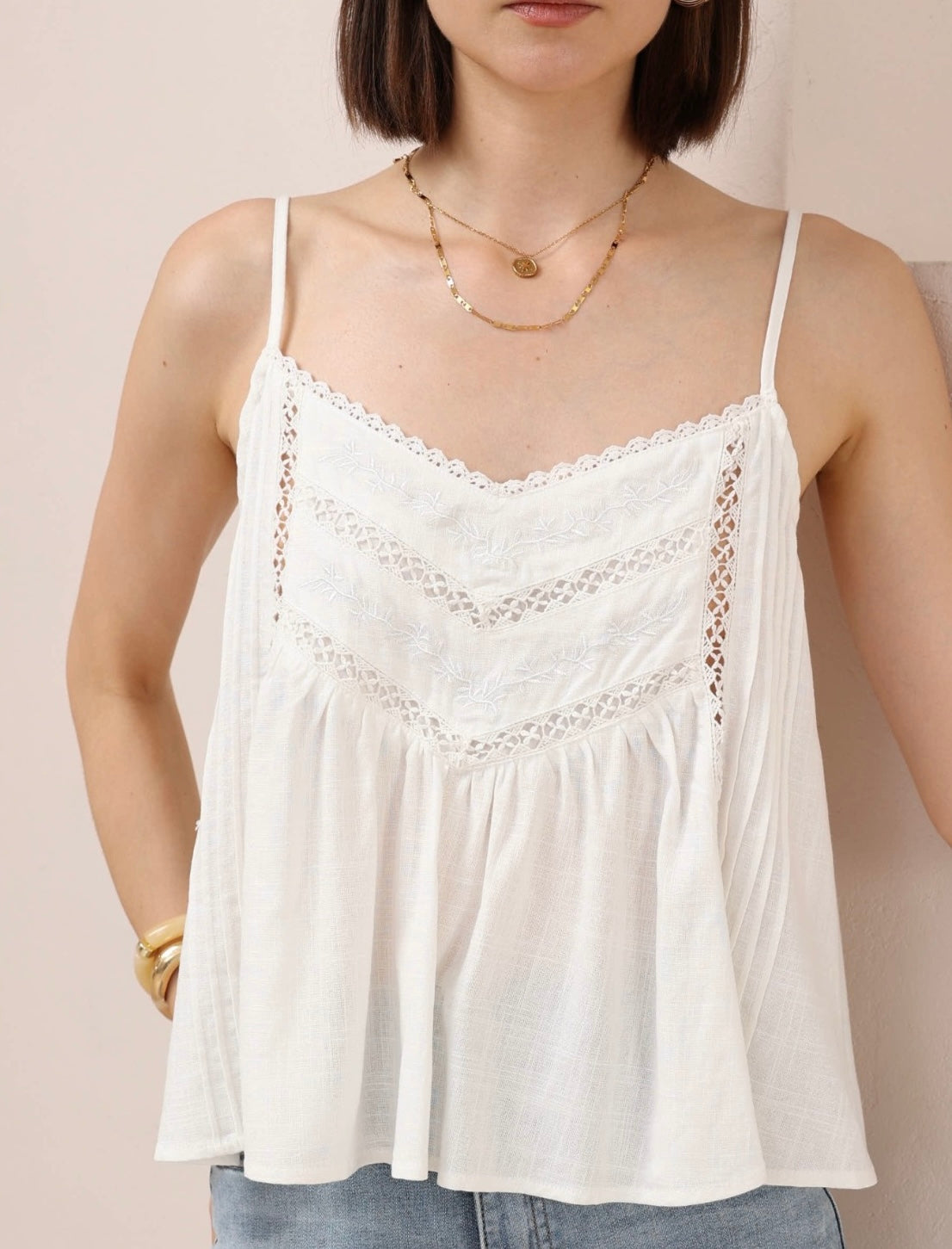 EVE LACE CAMISOLE TOP - White