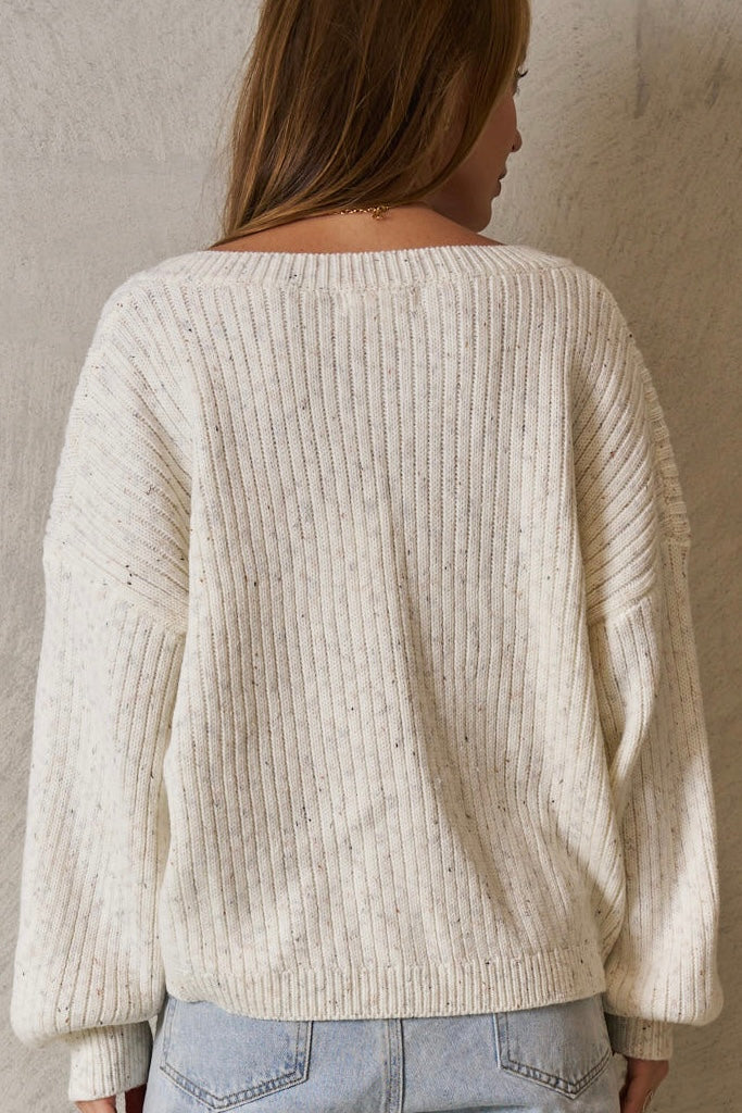 ELSA V NECK JUMPER - Cream