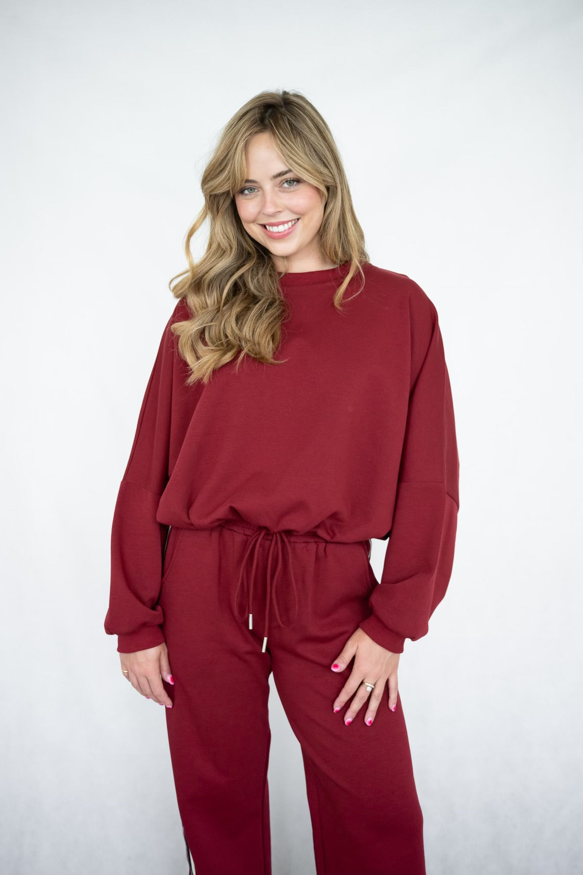 NOVAH CREW SWEATER - Cranberry