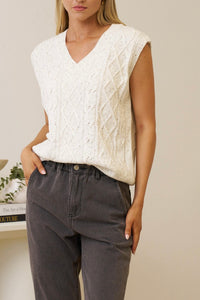 TARA KNIT VEST - Cream
