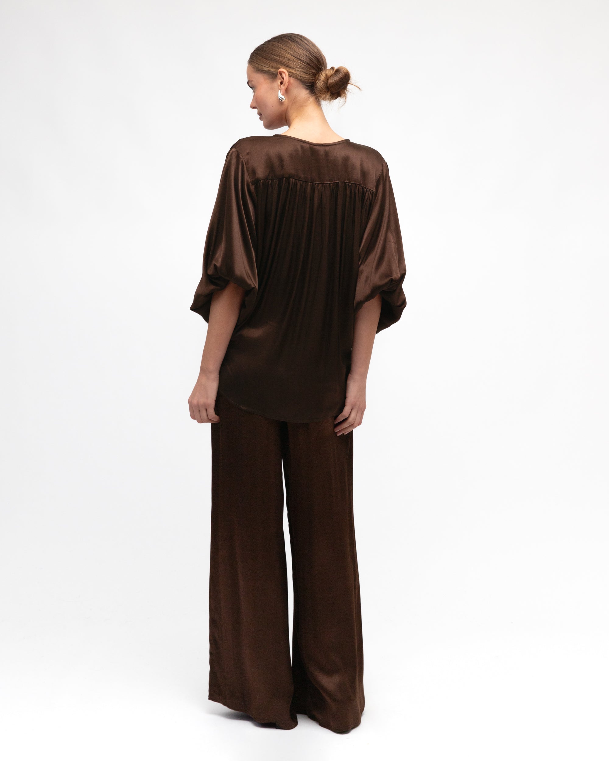 RUBY SATIN TOP - Chocolate