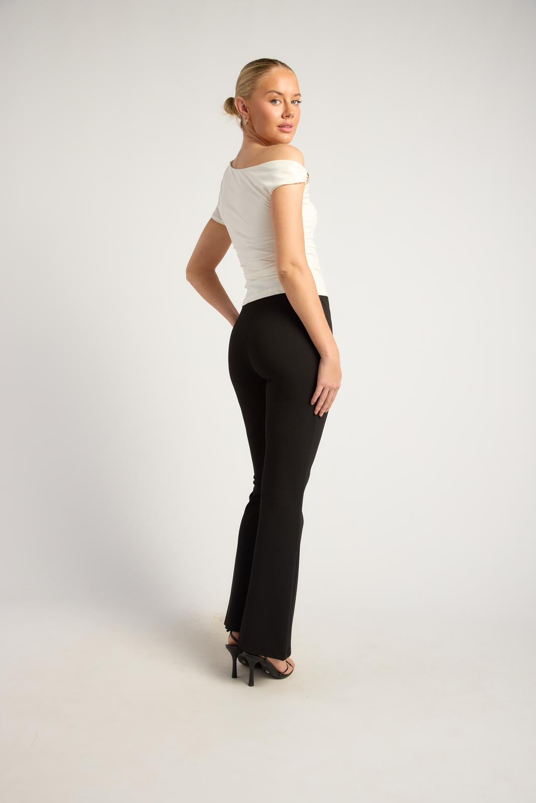AMARA ASYMMETRIC TOP - White