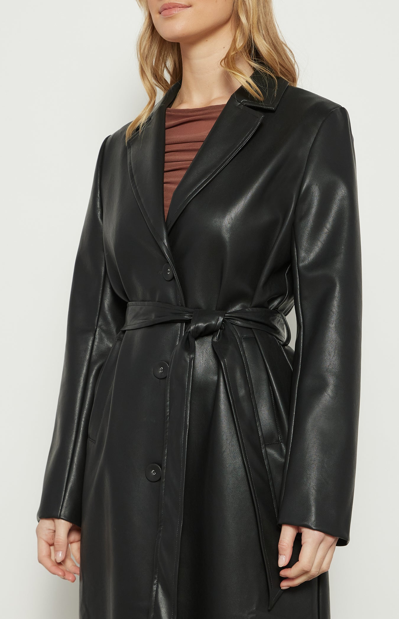 ANIRA FAUX LEATHER COAT - Black
