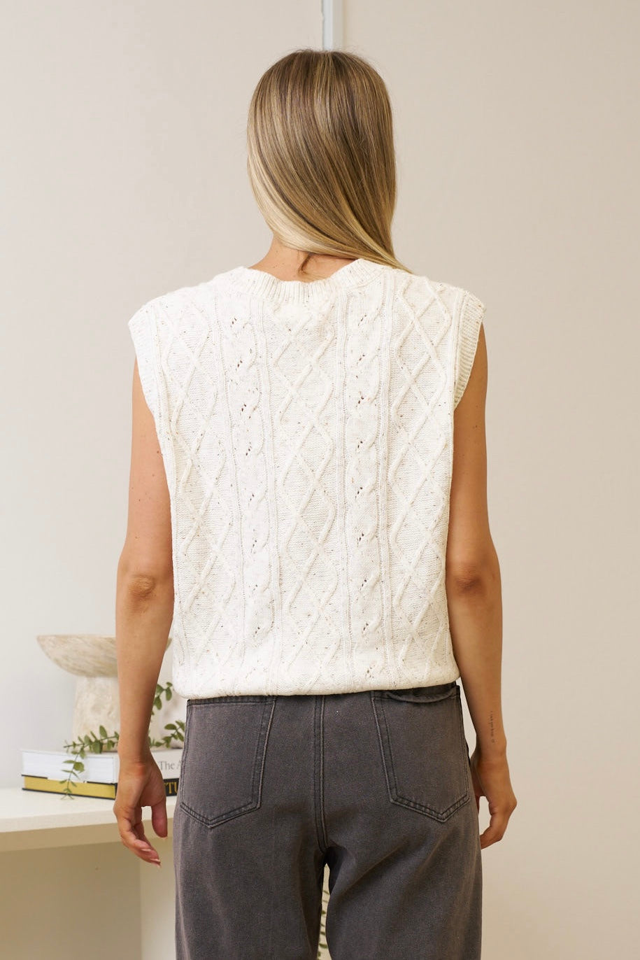 TARA KNIT VEST - Cream