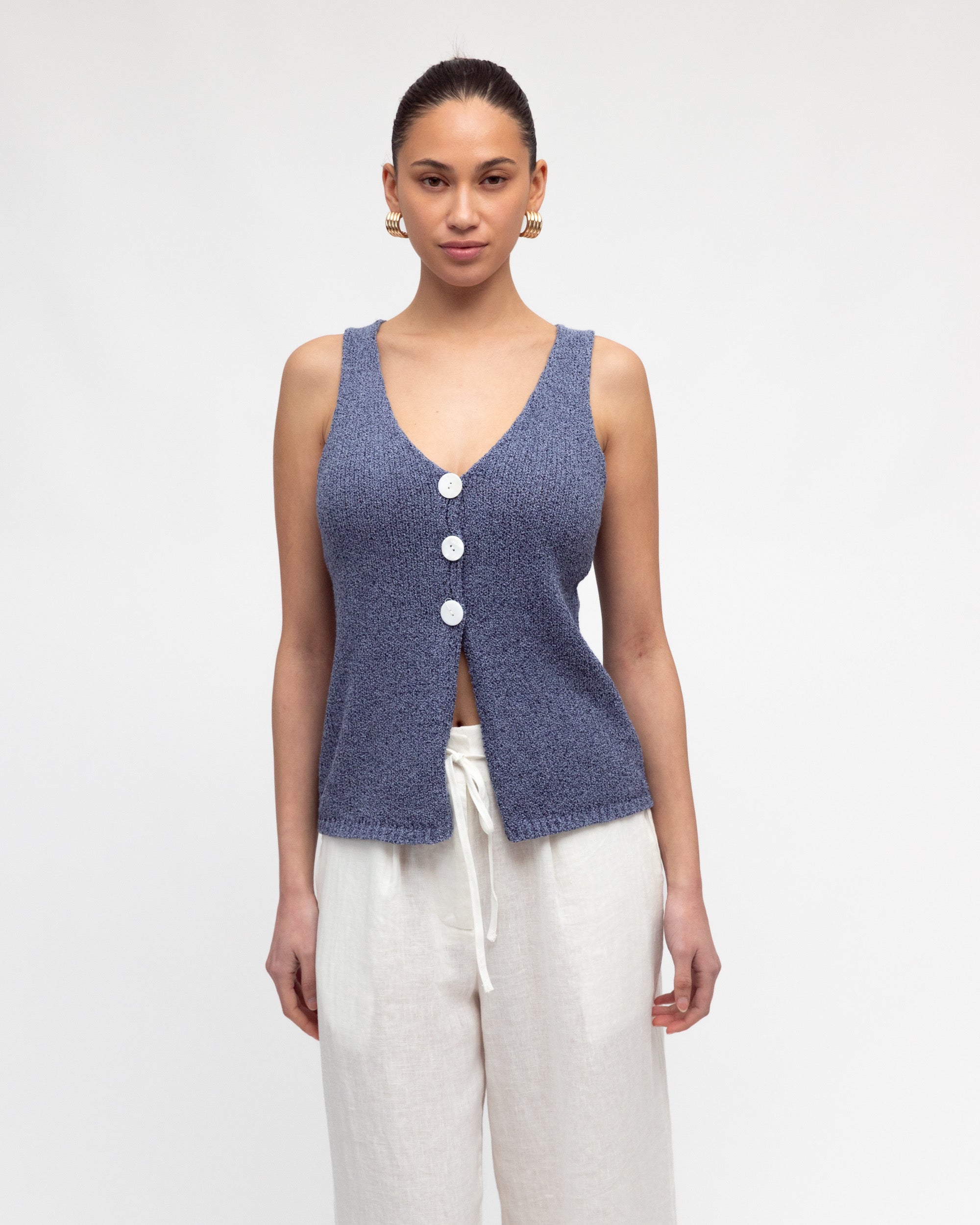 SAVANNA BOUCLE KNIT VEST - Navy