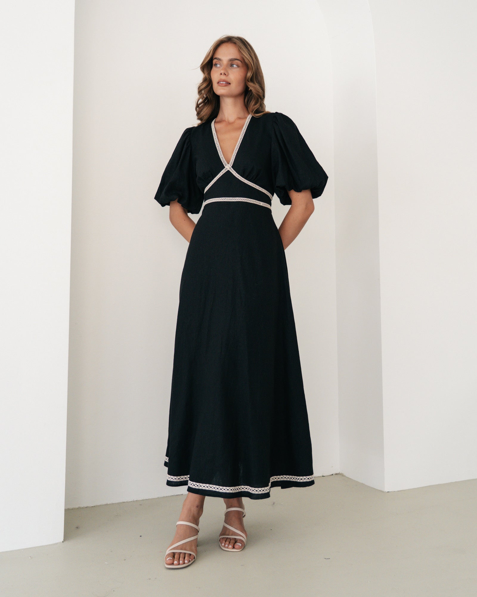 LORENZO DRESS - Black
