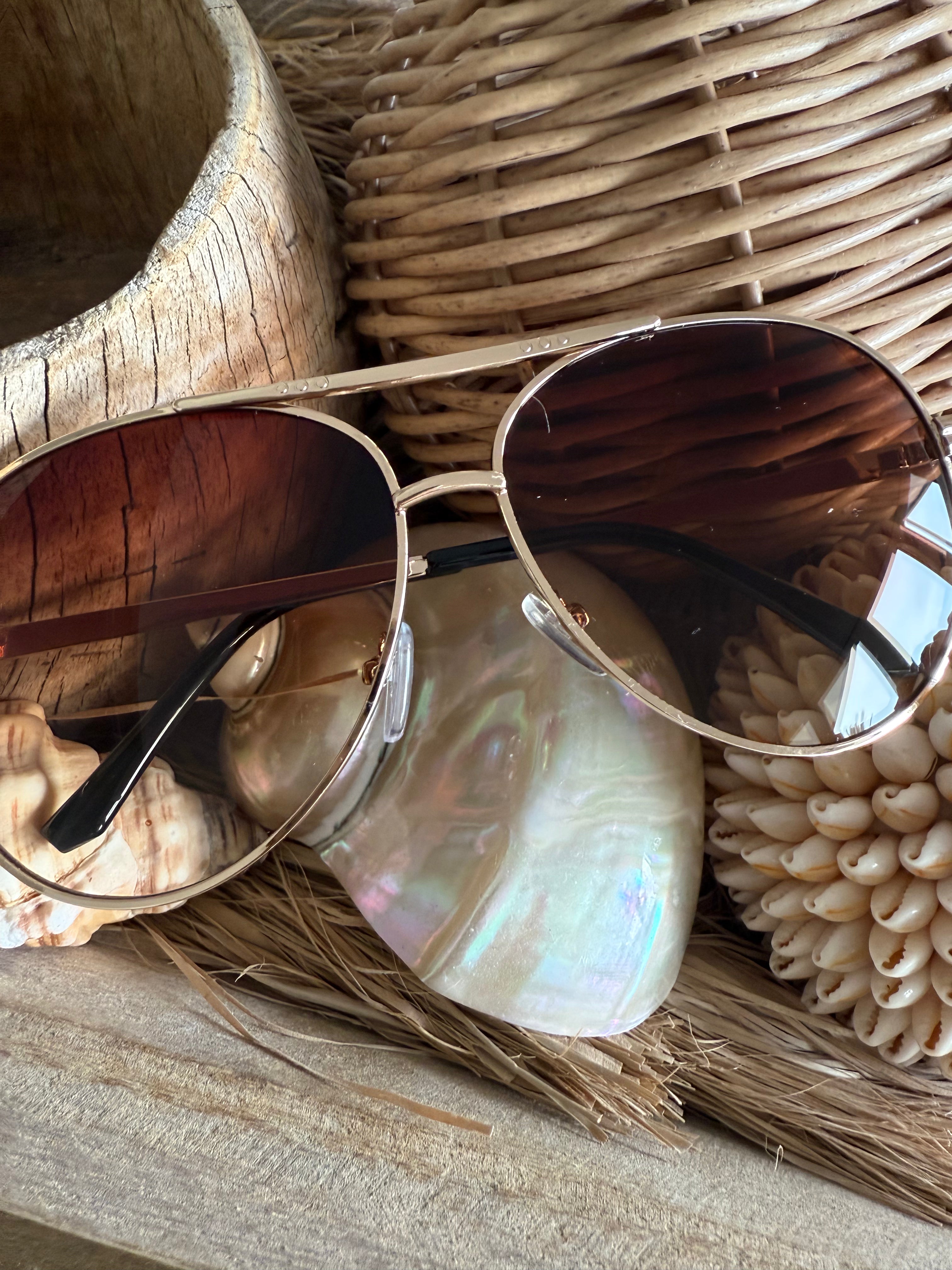 ADRIENNE AVIATOR SUNGLASSES - Gold