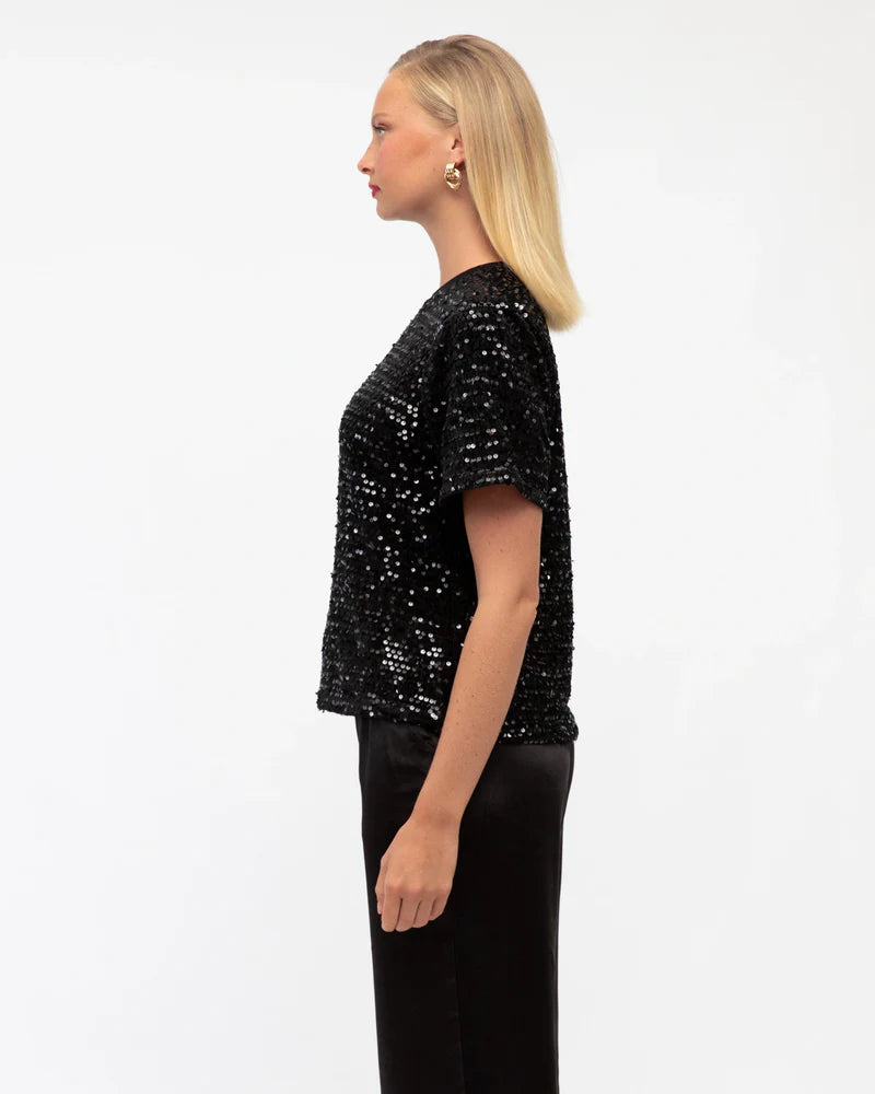 CHASKA SEQUIN TOP - Black