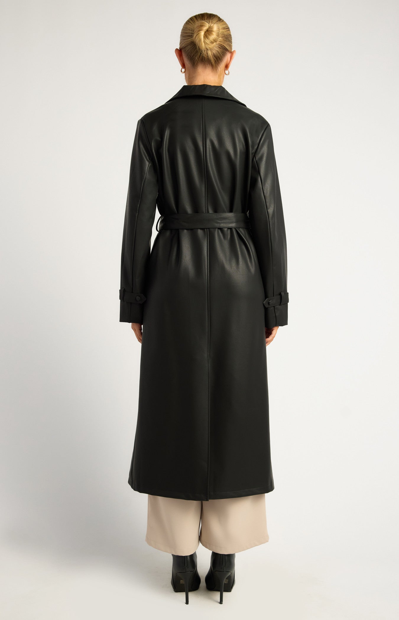 MANDA FAUX LEATHER COAT - Black