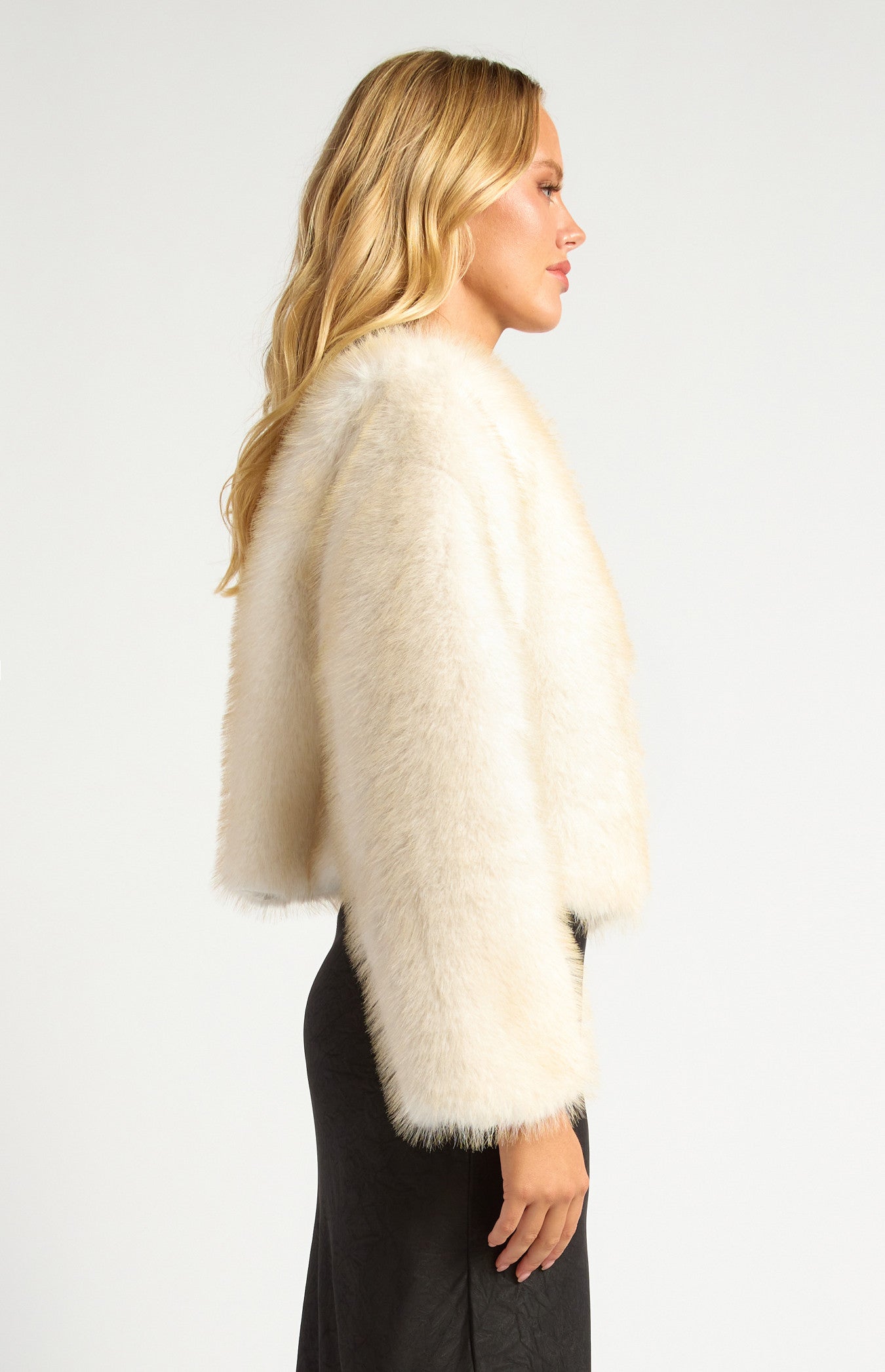 WYNONNA COAT - Ivory
