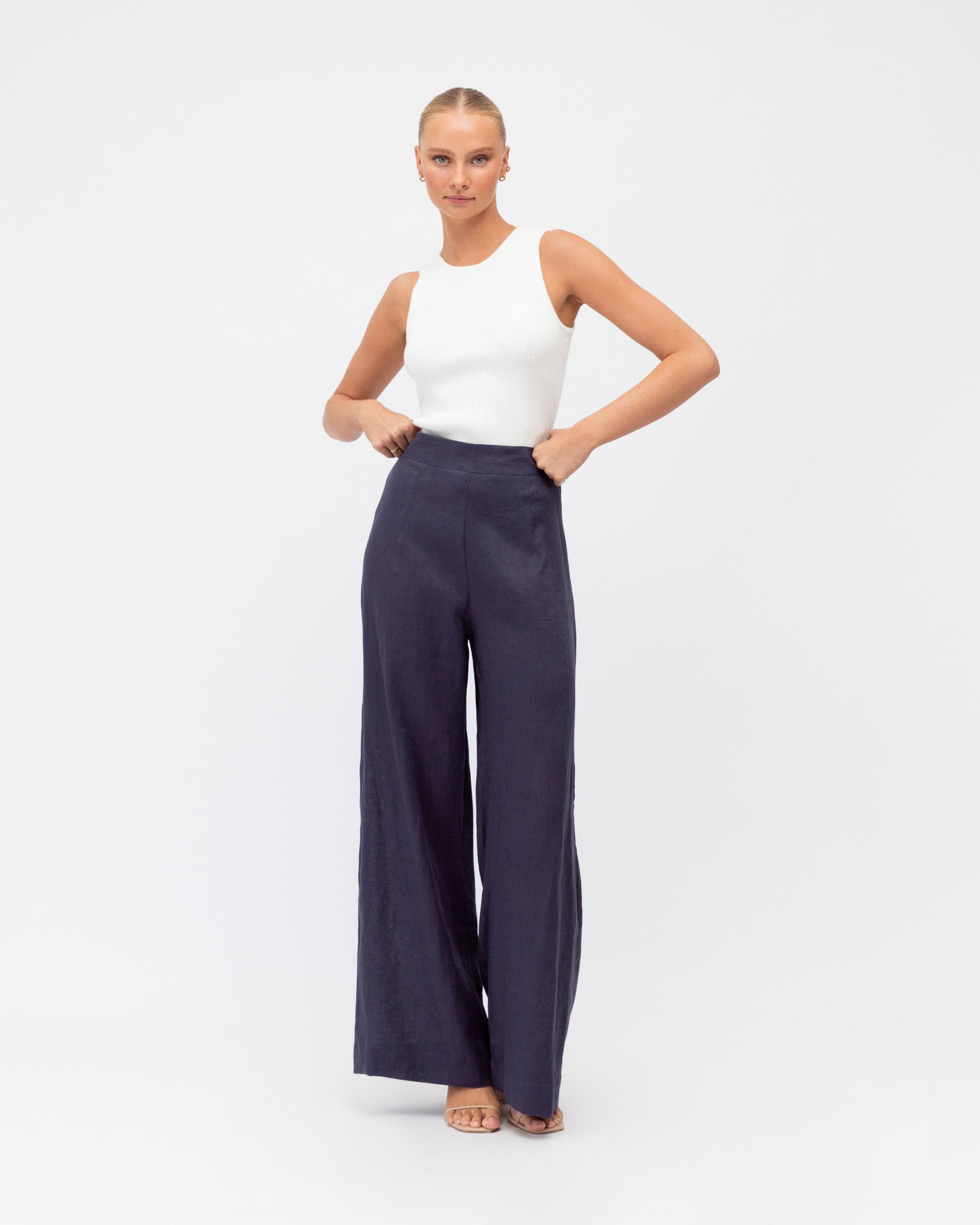 ARCHICO LINEN PANTS - Navy